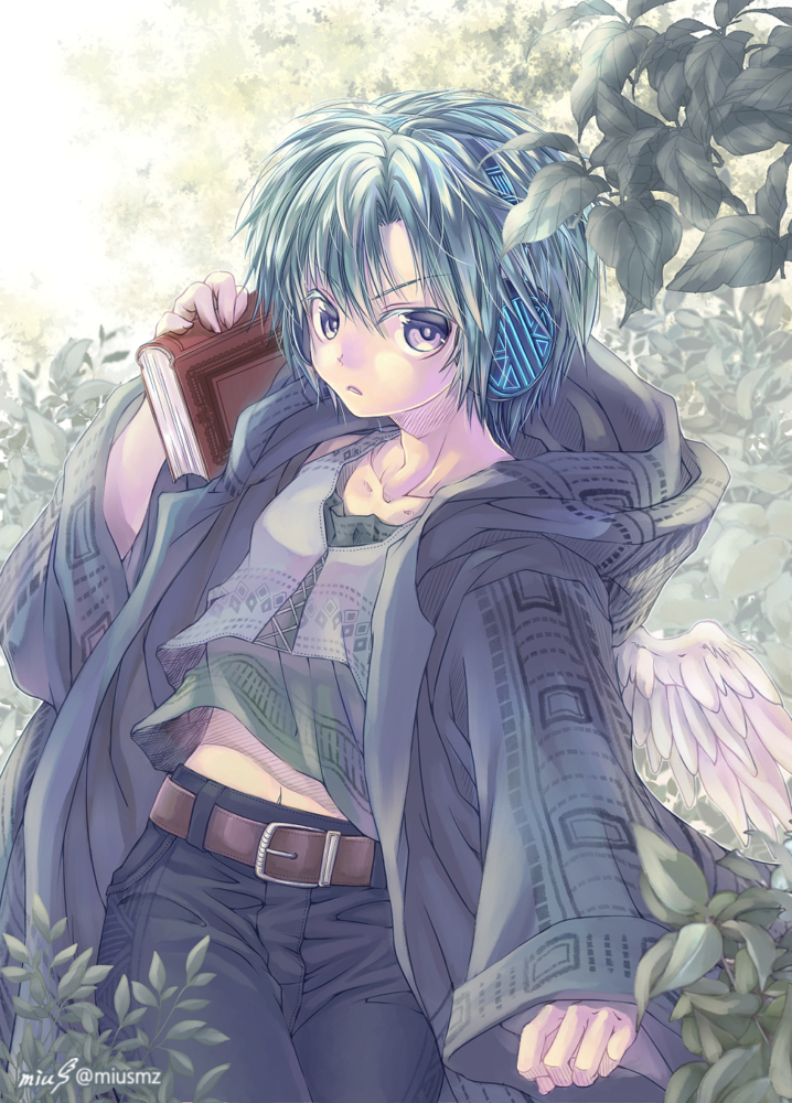 離れた茂みで憩うのは、少し異端な天使。<br><br>2021.1.18│オリジナル│デジタル 清水実羽による木陰に佇む少年天使のオリジナルイラスト